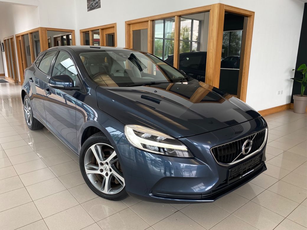 Image for 2016 Volvo V40 D4 Momentum Auto 