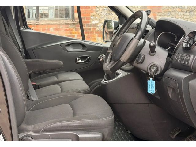 Image for 2020 Renault Trafic 
