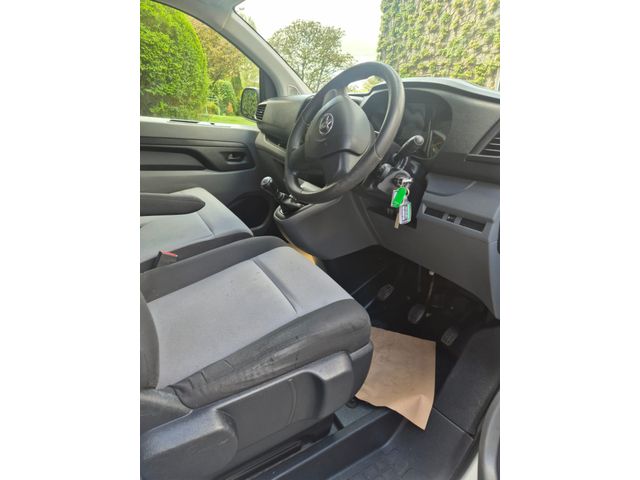 Image for 2017 Toyota Proace L0 BASE