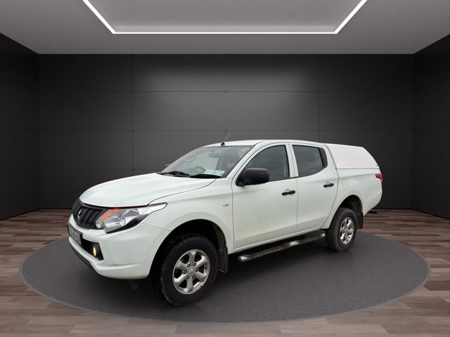 Image for 2016 Mitsubishi L200 L 200 DID 4life 4DR