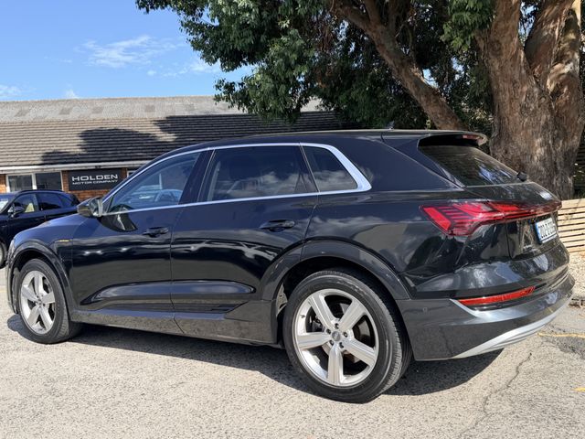 Image for 2020 Audi e-tron 50E Technik Quattro. PARTIAL SERVICE HISTORY. LEATHER SEATS