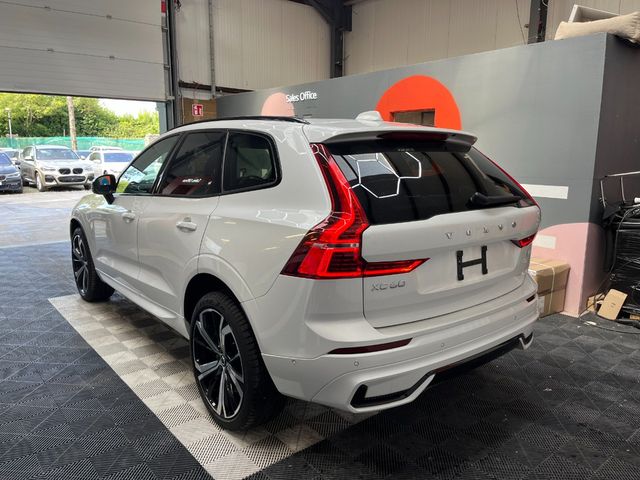 Image for 2024 Volvo XC60 2024 VOLVO XC60 RECHARGE T6 PLUG-IN 2.0 AUTOMATIC / CRUISE CONTROL / 360 CAMERA / ELECTRIC MEMORY & HEATED SEATS / PANORAMIC SUNROOF / HEATED STEERING WHEEL / APPLE CARPLAY AND MORE