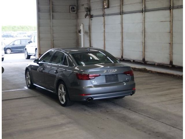 Image for 2018 Audi A4 2.0