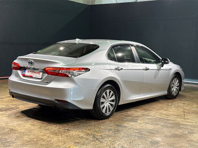 Image for 2020 Toyota Camry HYBRID - TOYOTA SAFETY SENSE - CRUISE CONTROL - PUSH BUTTON STOP/START - REVERSE CAMERA