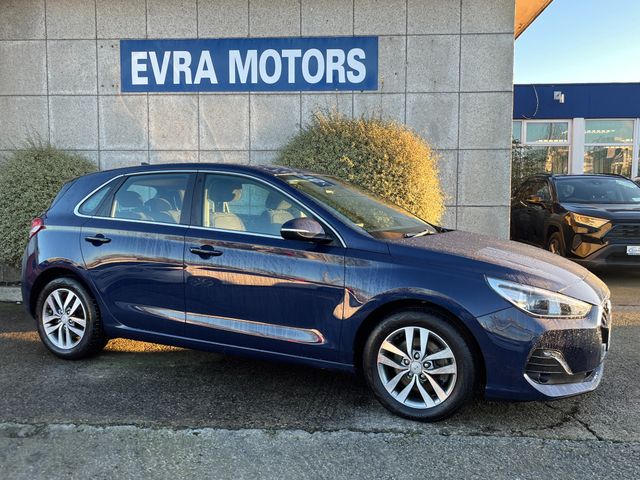 Image for 2019 Hyundai i30 SE NAV T-GDI 1.0 PETROL //SAT NAV//REVERSE CAMERA//WIRELESS PHONE CHARGER//CARPLAY//