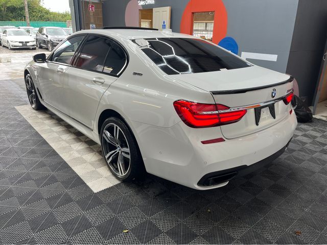Image for 2017 BMW 7 Series €29950! BMW 740e M-SPORT PLUG-IN HYRBID / 80k KMs / HEATED & COOLED SEATS , REVERSE CAMERA , ADAPTIVE CRUISE & MORE 740E