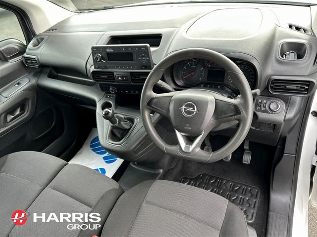 Image for 2020 Opel Combo COMBO L2H1-1.5 100BHP -S/S--5 SP