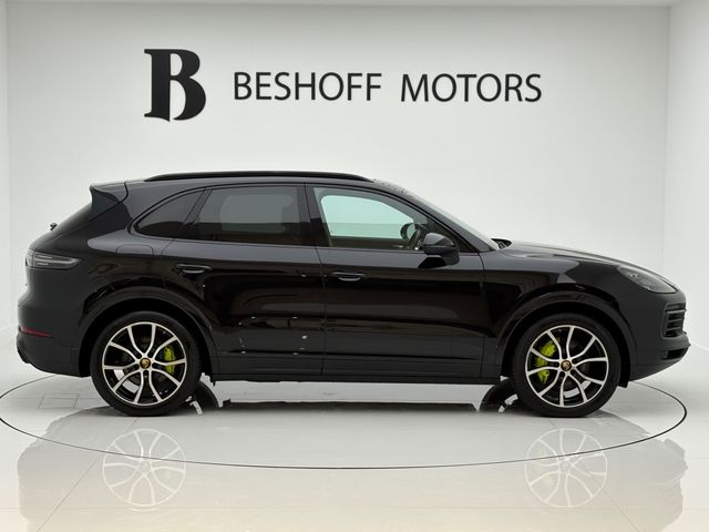 Image for 2018 Porsche Cayenne 3.0 V6 E-HYBRID=LOW MILES//HUGE SPEC=PAN ROOF//FULL PORSCHE SERVICE HISTORY=182 D REG=PREVIOUSLY SUPPLIED BY OURSELVES//TAILORED FINANCE PACKAGES AVAILABLE=TRADE INS WELCOME