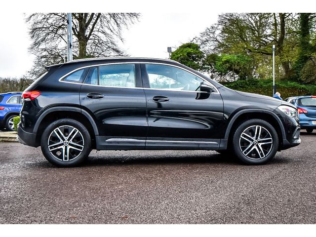 Image for 2022 Mercedes-Benz GLA Class 180d Progressive Automatic