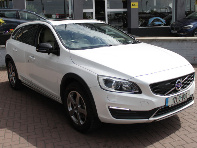 Image for 2017 Volvo V60 2.0 D4 SE LUXURY 5DR ESTATE // WITH 148, 000 KM'S // BUY WITH CONFIDENCE AA AND SIMI APPROVED DEALER 2026 // FINANCE ARRANGED // ALL TRADE INS WELCOME //