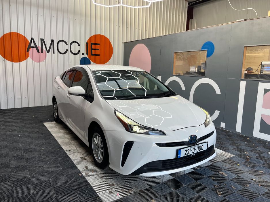 Image for 2022 Toyota Prius €20950 2022 TOYOA PRIUS S 1.8 AUTOMATIC / CRUISE CONTROL / REVERSE CAMERA AND MORE