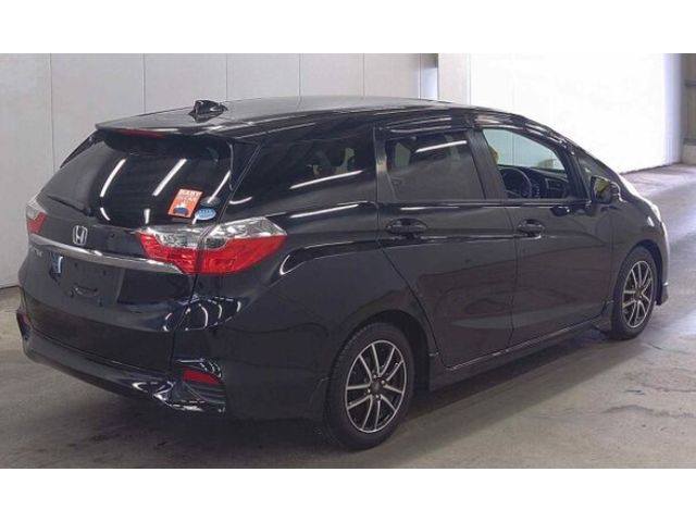 Image for 2018 Honda Shuttle 1.5 Petrol Auto