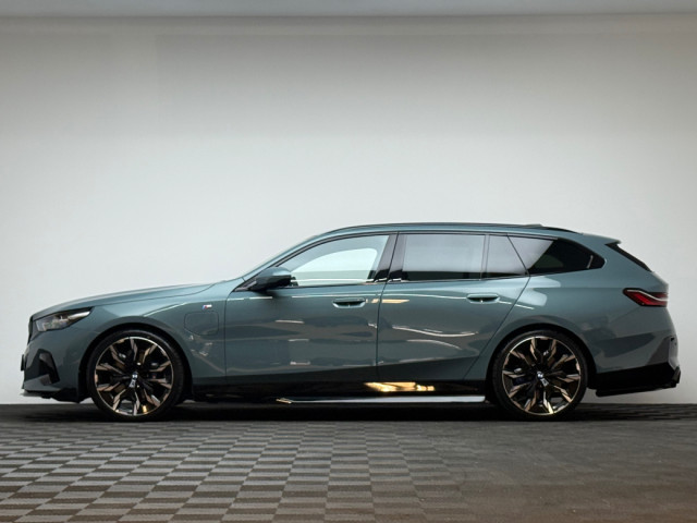 Image for 2025 BMW 5 Series 530E M SPORT TOURING