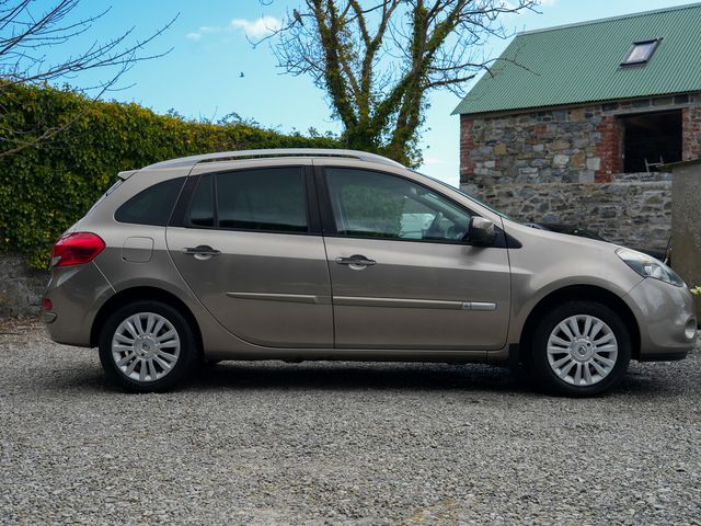 Image for 2010 Renault Clio 1.5 Diesel Manual Estate