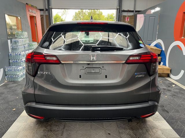Image for 2019 Honda Vezel 2019 HONDA VEZEL HYBRID SENSING 4WD 1.5 AUTOMATIC 90K KM/ PARKING CAMERA/ CRUISE CONTROL AND MORE