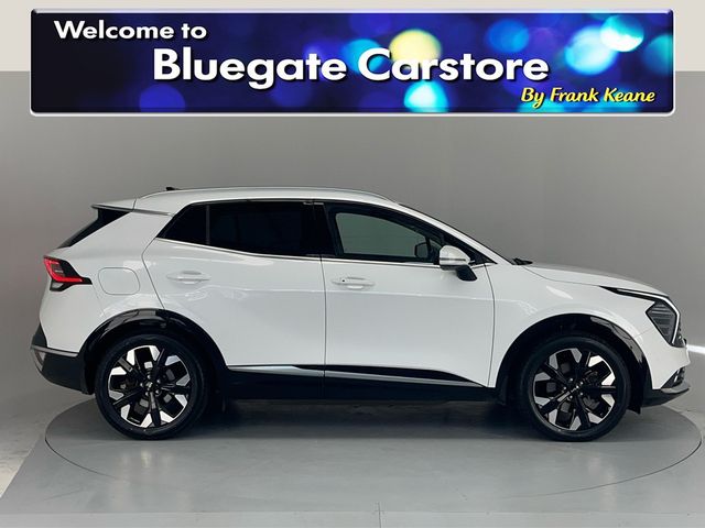 Image for 2023 Kia Sportage K4 PHEV 5DR AUTO**FULL LEATHER INTERIOR**HEATED AND COOLED SEATS**HEATED STEERING WHEEL**ADAPTIVE CRUSIE CONTROL**DIGITAL CIMATE CONTRL**KEYLESS ENTREY**FRONT & REAR PARKING SENSORS**HISTORY CHECKED**