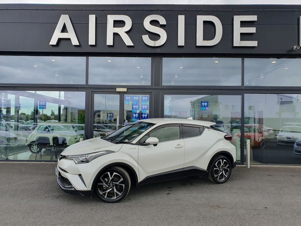 Image for 2017 Toyota C-HR HALF LEATHER * 1.8 SELF CHARGING HYBRID