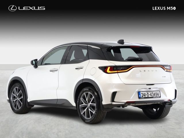 Image for 2024 Lexus LBX Emotion