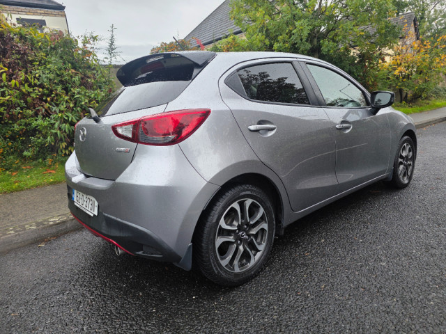 Image for 2015 Mazda Mazda2 5DR Auto Reverse Camera