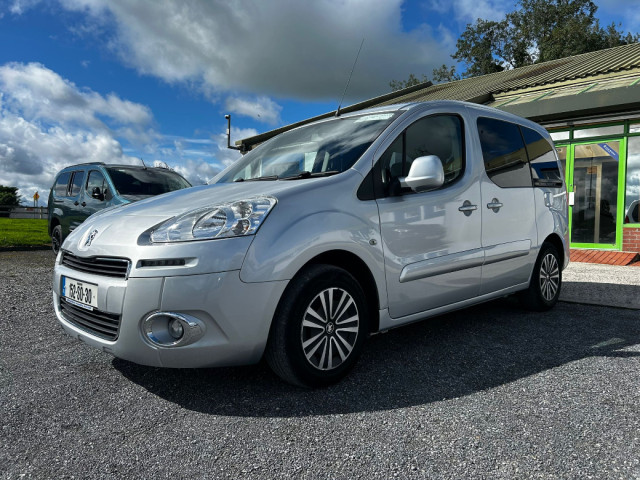 Image for 2015 Peugeot Partner Tepee Wheelchair Accessible 