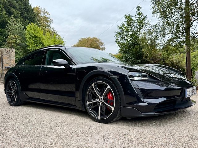 Image for 2023 Porsche Taycan 4S CROSS TURISMO *562 bhp Performance Battery Plus…Huge Specification* 