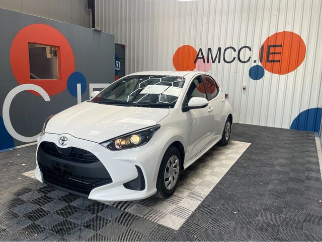 Image for 2022 Toyota Yaris ONLY €17950 YARIS AUTOMATIC 1.0 PETROL / 35k KMs / REVERSE CAMERA & MORE