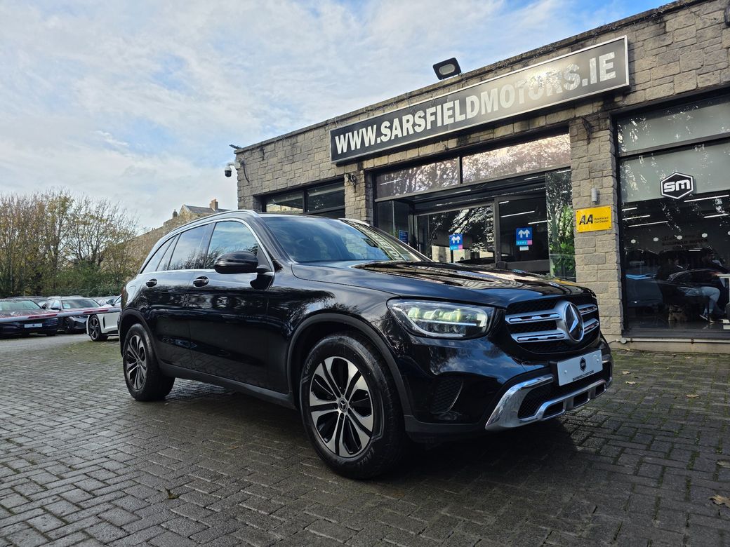 Image for 2022 Mercedes-Benz GLC Class 220 D 4MATIC AUTO. FSH. ONE OWNER . FINANCE ARRANGED. SIMI. AA APPROVED.
