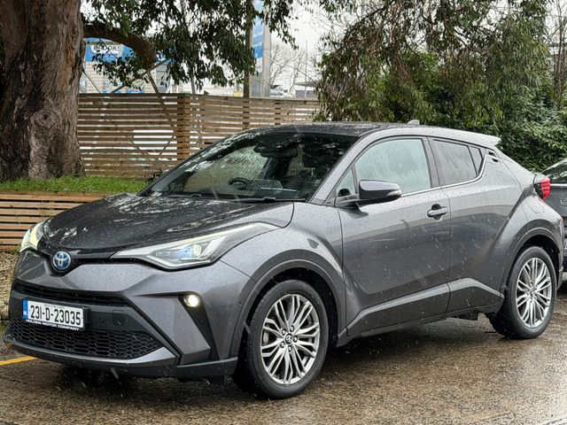 Image for 2023 Toyota C-HR Hybrid. Keyless Entry. Apple CarPlay