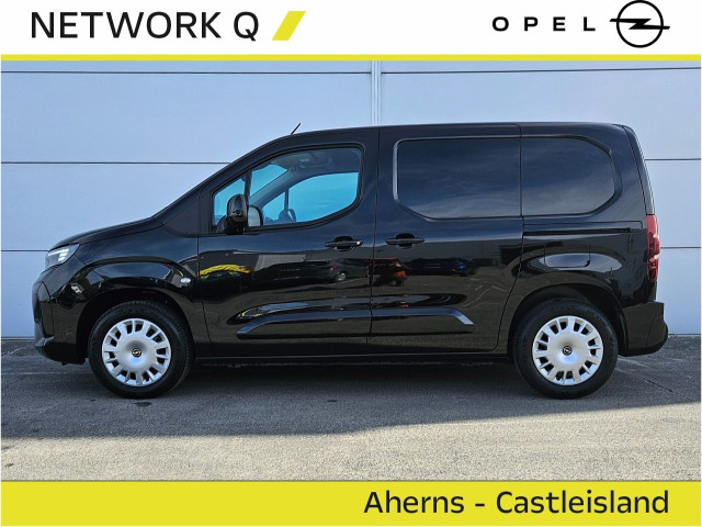 Image for 2025 Opel Combo "SUMMER SALE NOW ON" 1.5 L 100 PS Sportive