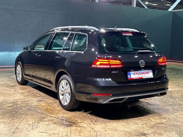 Image for 2017 Volkswagen Golf 1.2 AUTOMATIC - ALLOY WHEELS - CRUISE CONTROL - MULTI FUNCTION STEERING WHEEL - REVERSE CAMERA 