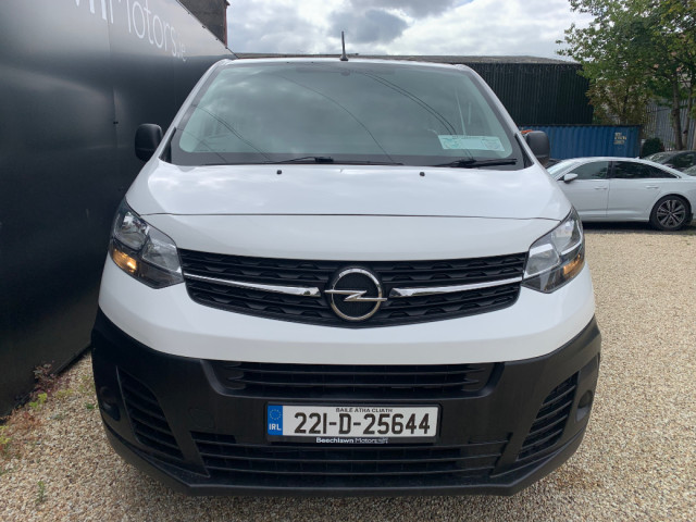 Image for 2022 Opel Vivaro 1.5 D 100 PS BUSINESS CREWCAB L1H1 // PRICE EXCL. VAT // 03/27 CVRT // GREAT CONDITION // ONE OWNER // FULL SERVICE HISTORY // 