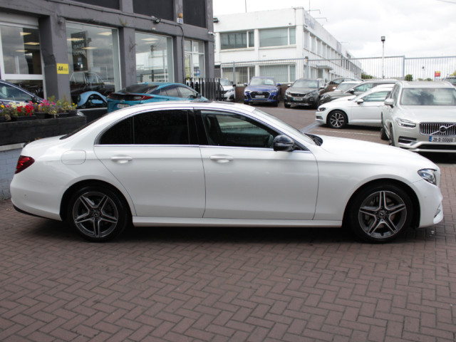 Image for 2017 Mercedes-Benz E Class E220D AVANTGARDE AMG 4DR SALOON AUTOMATIC // STUNNING CAR WITH 153, 000 KM'S // BUY WITH CONFIDENCE AA AND SIMI APPROVED DEALER 2026 // FINANCE ARRANGED // ALL TRADE INS WELCOME // 