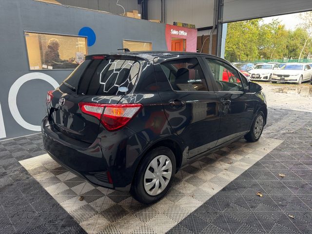 Image for 2018 Toyota Vitz 2018 TOYOTA VITZ AUTOMATIC/ PARKING CAMERA