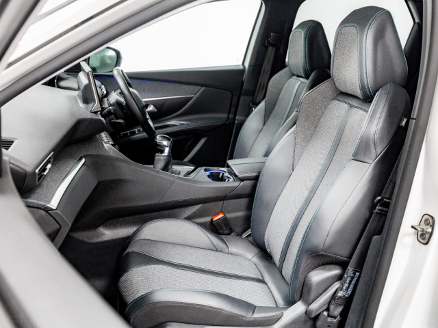 Image for 2021 Peugeot 3008 Allure 1.5 Diesel 130HP