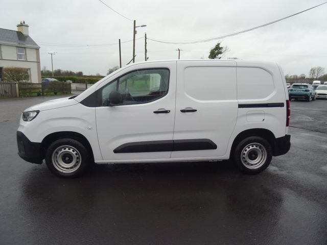 Image for 2026 Fiat Doblo SWB 1 5 100HP 650KG Tecn