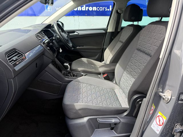 Image for 2024 Volkswagen Tiguan 