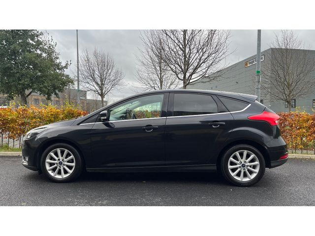 Image for 2015 Ford Focus TITANIUM 1.6 TDCI *FULL SERVICE HISTORY*