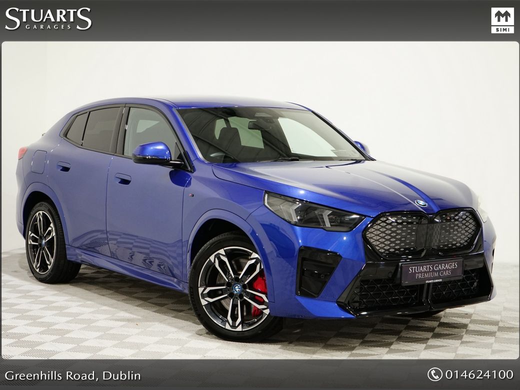 Image for 2024 BMW iX2 IX2 M-SPORT eDRIVE20 M-SPORT PRO: PORTIMAO WITH LEATHER AND ALCANTARA INTERIOR, COMFORT ACCESS, HEATED SEATS, FOLDING MIRRORS, PARKING ASSISTANT