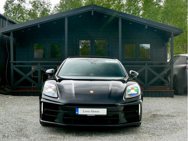 Image for 2025 Porsche Panamera 4 E-HYBRID, SPORTS EXHAUST, TILT AND SLIDE PAN ROOF, BOSE SOUND SYSTEM, AIR SUSPENSION