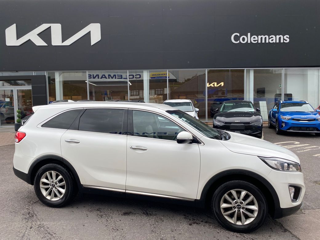 Image for 2016 Kia Sorento Platinum 4X2 2.2 Diesel