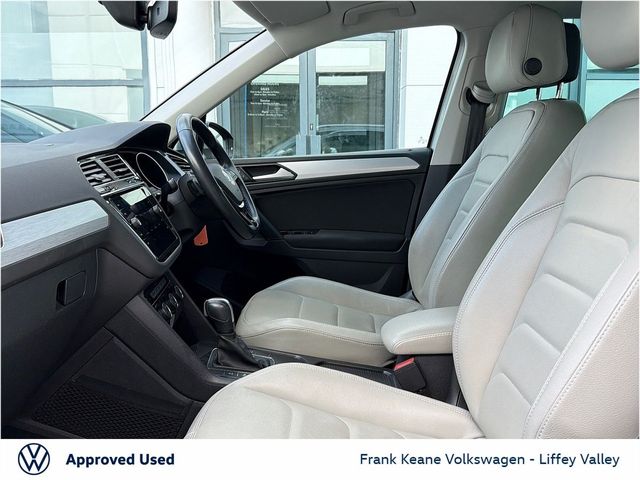 Image for 2020 Volkswagen Tiguan COMFORTLINE AUTO 1.5 TSI 150HP DSG *TUNGTEN SILVER METALLIC* *FULL LEATHER INTERIOR* * REAR VIEW CAMERA* *CARPLAY & ANDROID AUTO* *HEATED SEATS* *12 MONTHS FRANK KEANE WARRANTY* *FINANCE AVAILABLE*