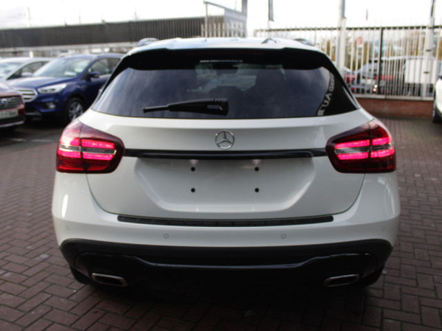 Image for 2018 Mercedes-Benz GLA Class MERCEDES BENZ GLA180 AMG-LINE 5DR ESTATE AUTOMATIC LOADED WITH EXTRAS // STUNNING CAR IN AS NEW CONDITION // BUY WITH CONFIDENCE AA AND SIMI APPROVED DEALER 2025 // FINANCE ARRANGED // ALL TRADE INS 