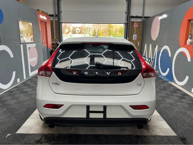 Image for 2014 Volvo V40 €10950 2014 VOLVO V40 T4 SE 1.6 AUTOMATIC / REVERSE CAMERA / CRUISE CONTROL / ELECTRIC MEMORY & HEATED SEATS 