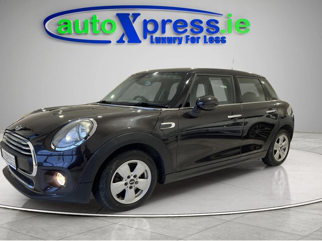 Image for 2016 Mini Cooper 1.2 Automatic, Reversing camera