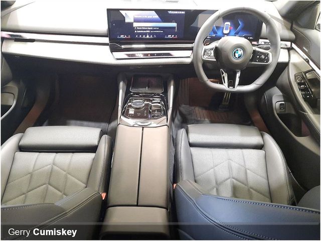 Image for 2025 BMW i5 M Sport | eDrive 40 | 83.9 kWh | Mineral White
