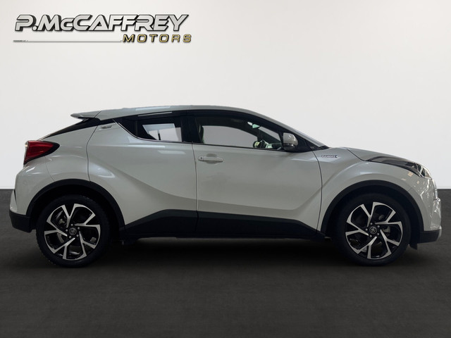 Image for 2017 Toyota C-HR 1.8 HYBRID LUNA SPORT