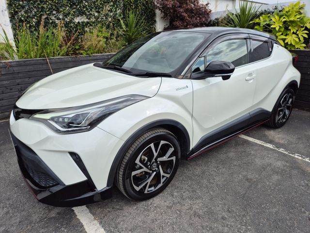 Image for 2020 Toyota C-HR 1.8 HYBRID / SOL G-PACK / TOP SPEC / TAX €160 