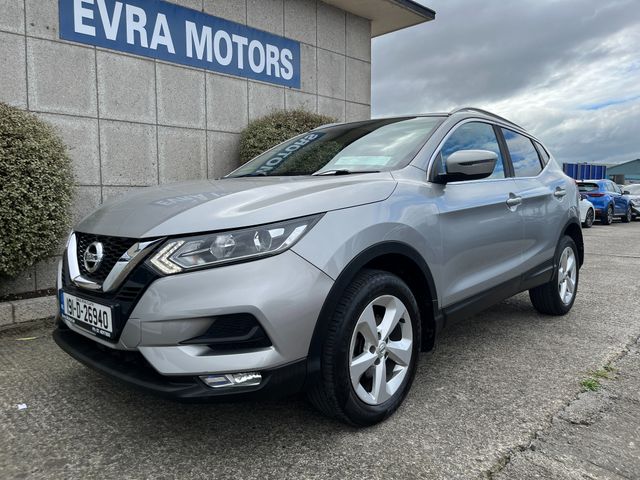 Image for 2019 Nissan Qashqai SV PETROL MANUAL //PANORAMIC GLASS ROOF//REVERSE CAMERA//SAT NAV//