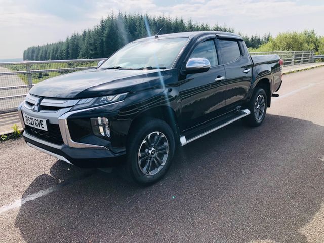 Image for 2021 Mitsubishi L200 DI-D BARBARIAN DCB