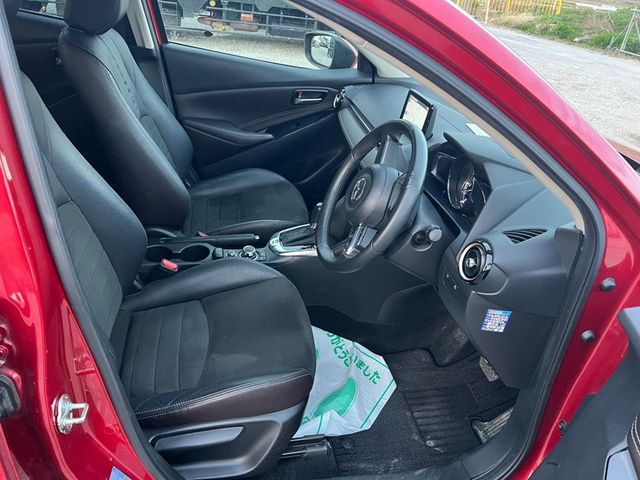Image for 2017 Mazda Demio 13S Touring L Package